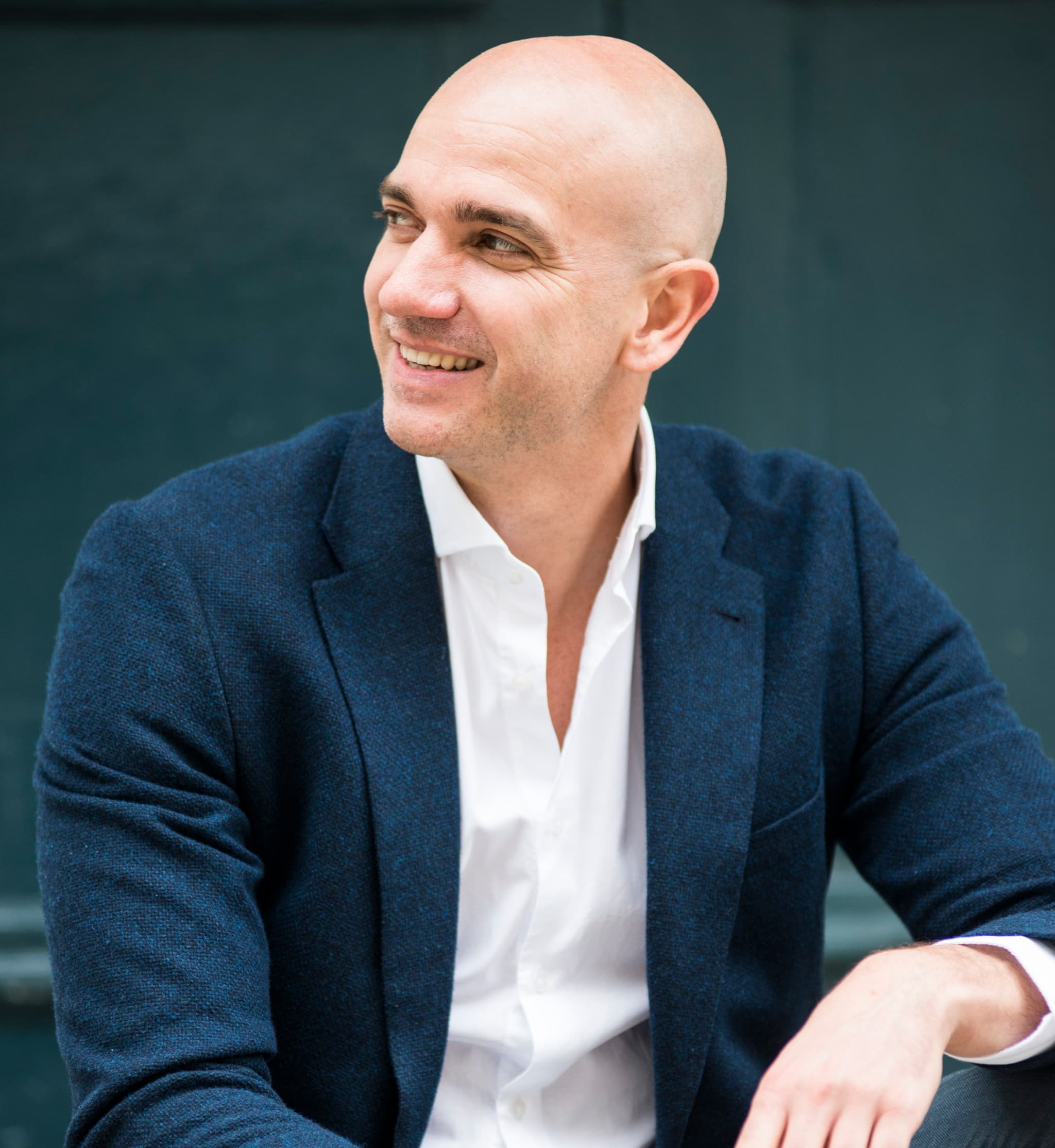 Dr. Goran D Stojanovic
